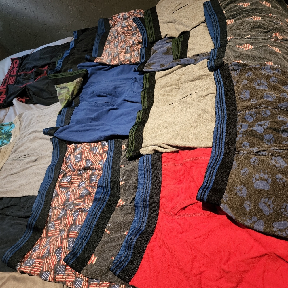 Mens size medium